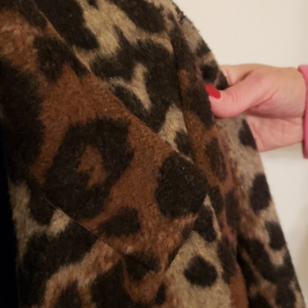 Coat - Picture 3 of 3